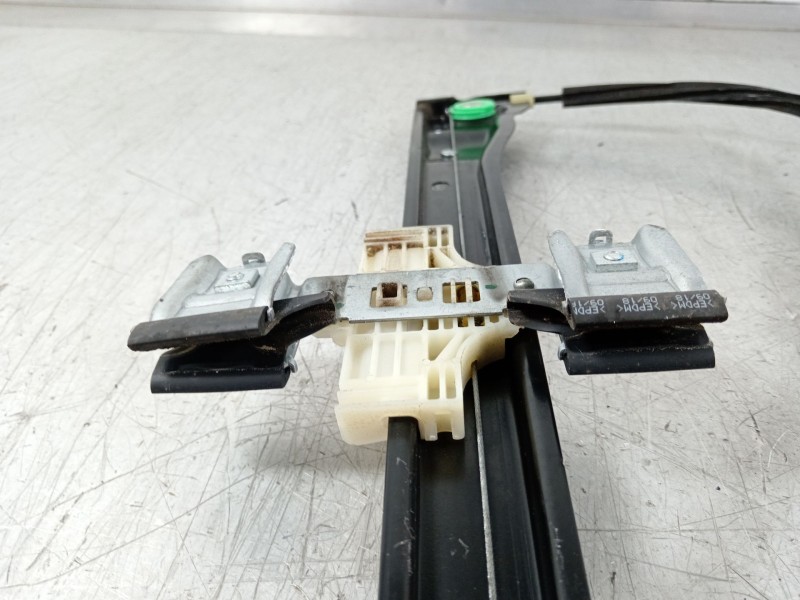 Recambio de elevalunas delantero izquierdo para volkswagen up gti referencia OEM IAM 1S3837461A 1S0959802 