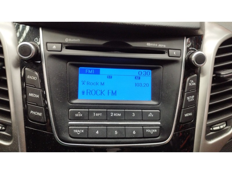 Recambio de sistema audio / radio cd para hyundai i30 (gd) 1.4 cat referencia OEM IAM 96170A6210GU  