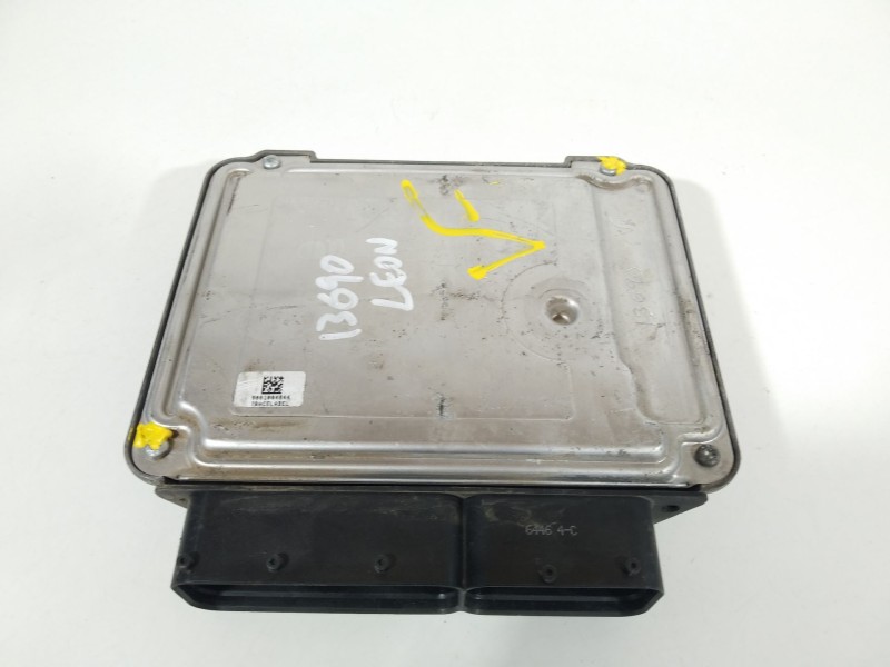 Recambio de centralita motor uce para seat leon (1p1) 1.9 tdi referencia OEM IAM 03G906021LK  0281013279