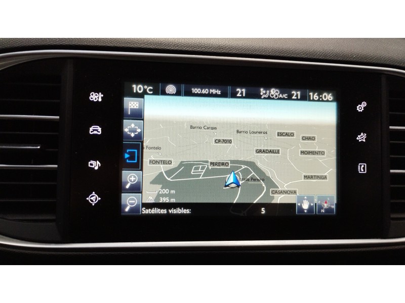 Recambio de pantalla multifuncion para peugeot 308 style referencia OEM IAM 9811486280  