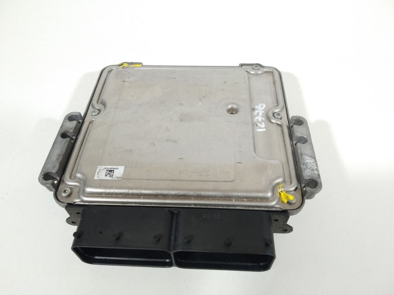 Recambio de centralita motor uce para hyundai tucson essence bluedrive 2wd referencia OEM IAM 391402ABB0  0281031578