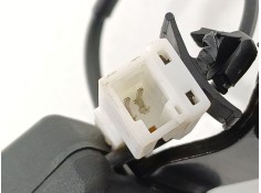 Recambio de cinturon seguridad trasero para kia rio (yb) referencia OEM IAM 898J0H8200WK   2