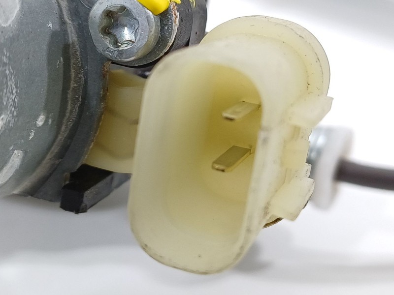 Recambio de elevalunas trasero izquierdo para kia rio (yb) referencia OEM IAM 83450H8000  83401H8100