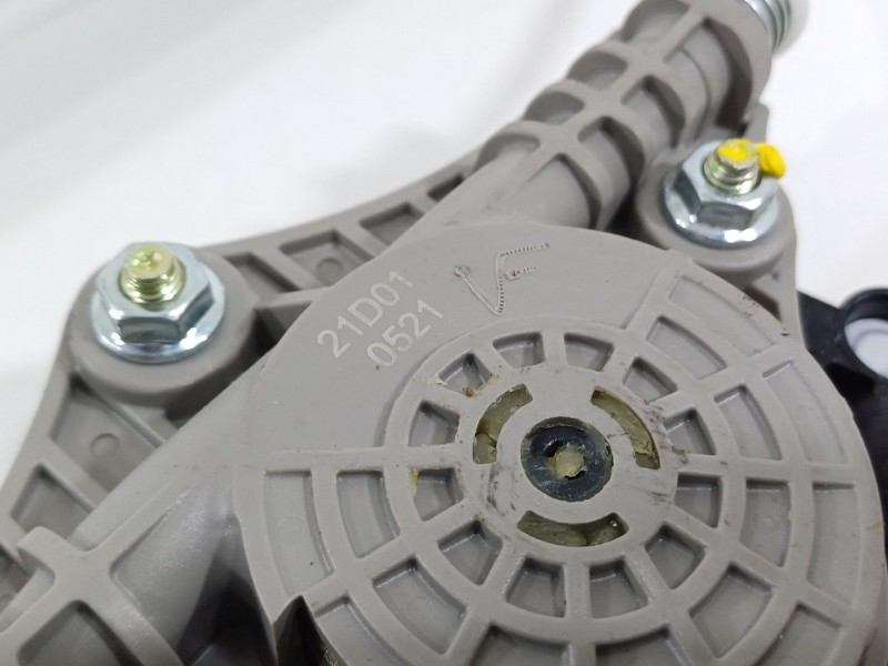 Recambio de elevalunas trasero izquierdo para kia rio (yb) referencia OEM IAM 83450H8000  83401H8100