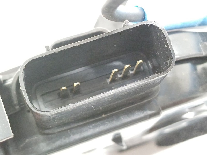 Recambio de cerradura puerta delantera izquierda para kia rio (yb) referencia OEM IAM 81310H8040  