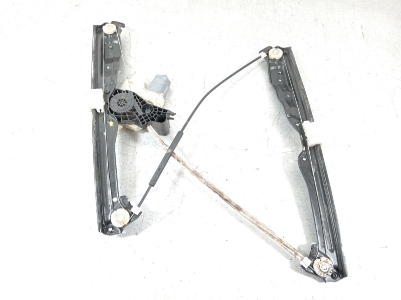 Recambio de elevalunas delantero derecho para peugeot 308 business line referencia OEM IAM 9677734780  