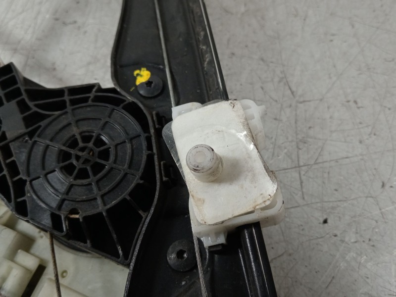 Recambio de elevalunas delantero derecho para peugeot 308 business line referencia OEM IAM 9677734780  