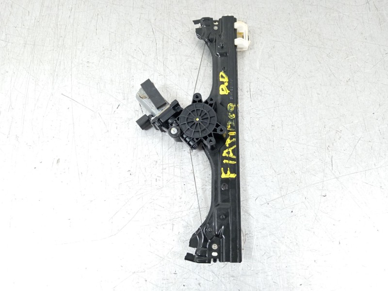 Recambio de elevalunas delantero derecho para fiat nuova 500 (150) star referencia OEM IAM 518762670  