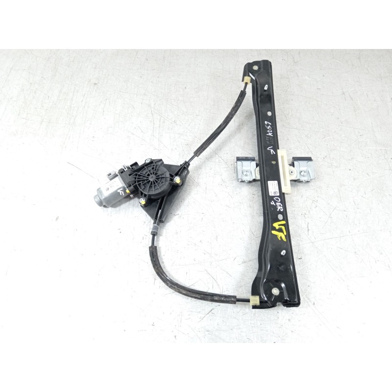 Recambio de elevalunas delantero derecho para volkswagen up gti referencia OEM IAM 1S3837462A 1S0959801 