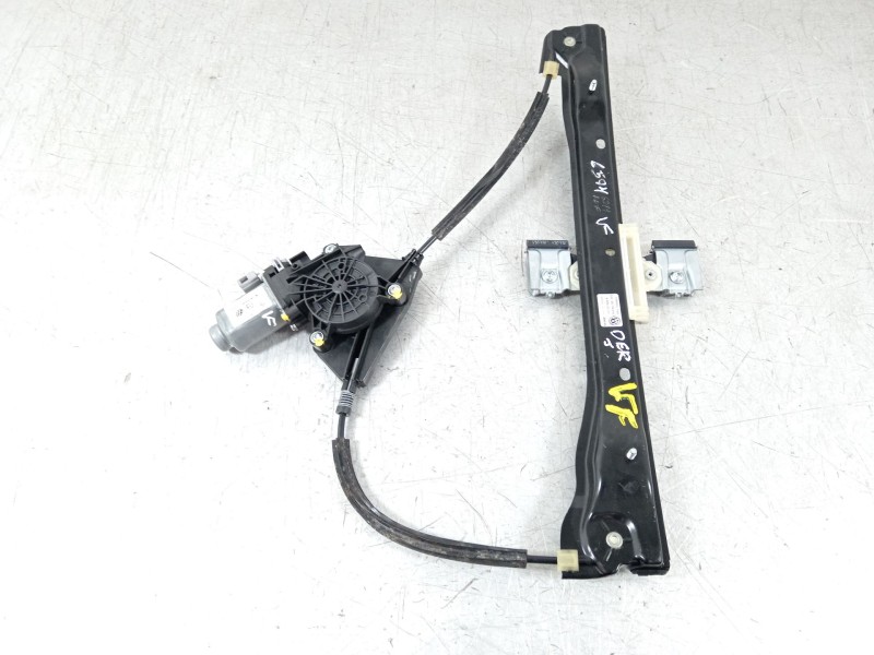 Recambio de elevalunas delantero derecho para volkswagen up gti referencia OEM IAM 1S3837462A 1S0959801 
