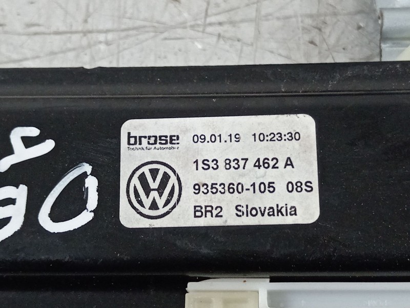 Recambio de elevalunas delantero derecho para volkswagen up gti referencia OEM IAM 1S3837462A 1S0959801 