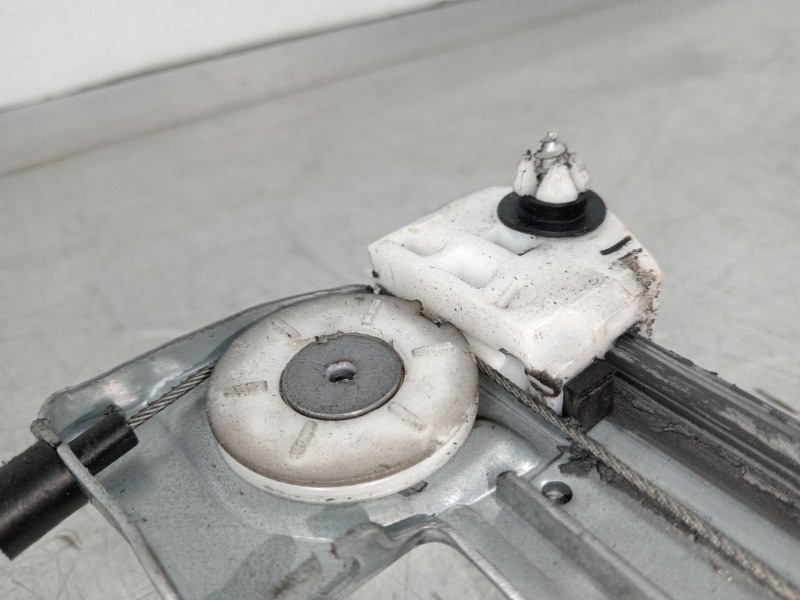 Recambio de elevalunas delantero izquierdo para renault kangoo profesional referencia OEM IAM 128001181  