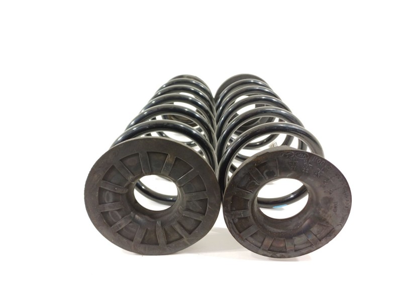 Recambio de muelle amortiguacion para kia stonic (ybcuv) platinum edition referencia OEM IAM 55335H8GC0  