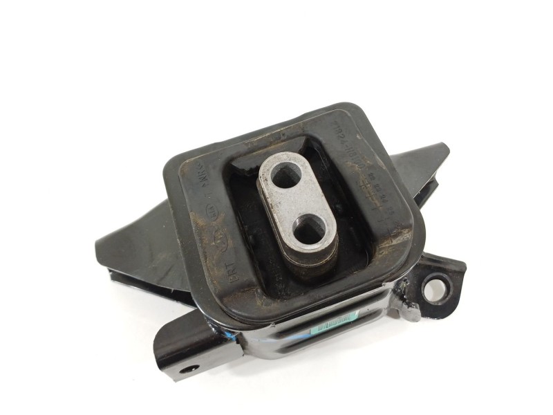 Recambio de soporte cambio para kia stonic (ybcuv) platinum edition referencia OEM IAM 21830H8250  21824H8100