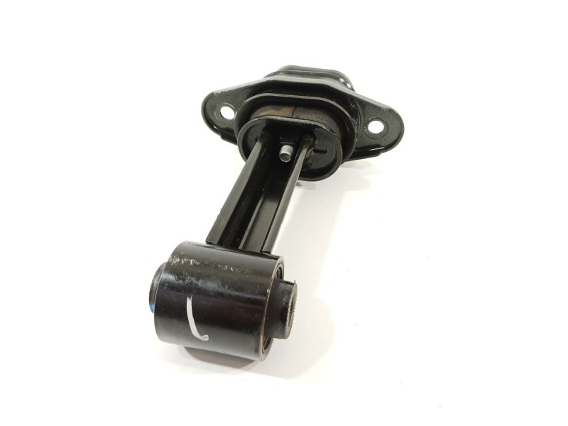 Recambio de soporte motor trasero para kia stonic (ybcuv) platinum edition referencia OEM IAM 21950H8150  Z15