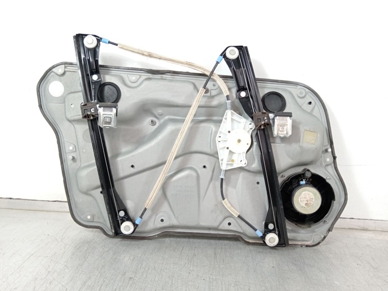 Recambio de elevalunas delantero derecho para volkswagen golf iv (1j1) 1.9 sdi referencia OEM IAM 1J4837756 1J1959802D 