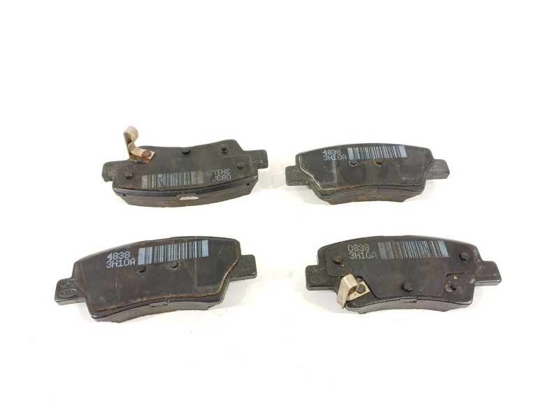 Recambio de pastillas freno traseras para kia stonic (ybcuv) platinum edition referencia OEM IAM 58302H8A08  08383H10A