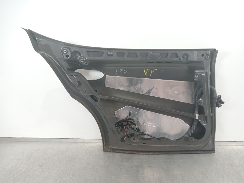 Recambio de puerta trasera izquierda para porsche panamera diesel referencia OEM IAM 970532521  