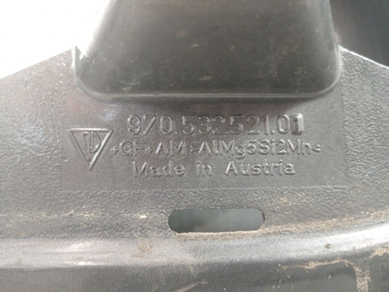 Recambio de puerta trasera izquierda para porsche panamera diesel referencia OEM IAM 970532521  