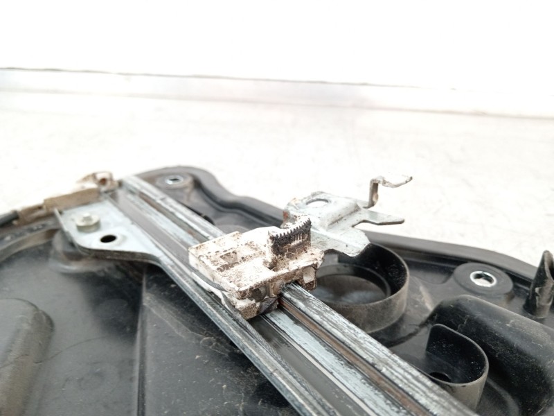 Recambio de elevalunas delantero izquierdo para nissan x-trail (t31) le referencia OEM IAM 80731EH100  