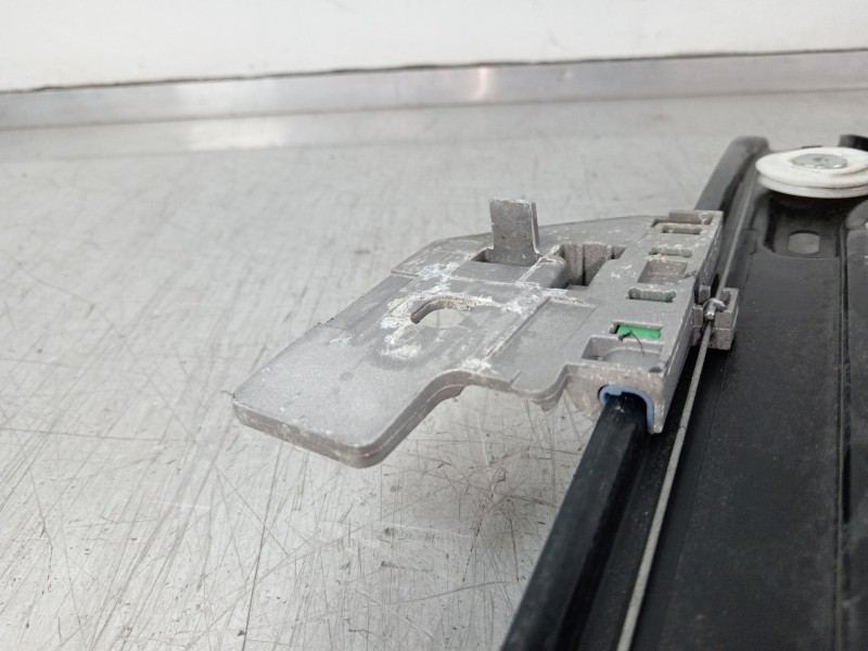 Recambio de elevalunas trasero derecho para mercedes-benz clase cls (w219) 320 cdi (219.322) referencia OEM IAM A2197300846  