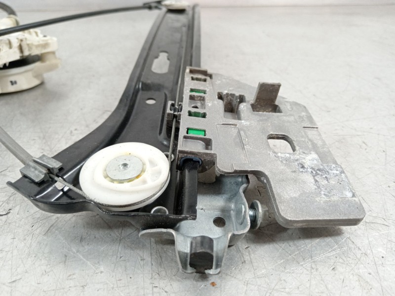 Recambio de elevalunas trasero izquierdo para mercedes-benz clase cls (w219) 320 cdi (219.322) referencia OEM IAM a2197300746  