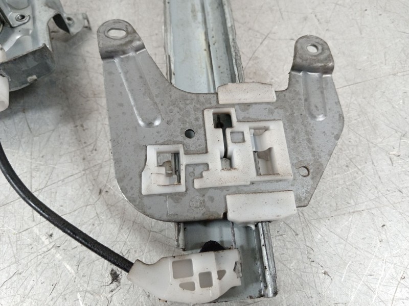 Recambio de elevalunas trasero izquierdo para nissan x-trail (t31) le referencia OEM IAM 82731JG00A  