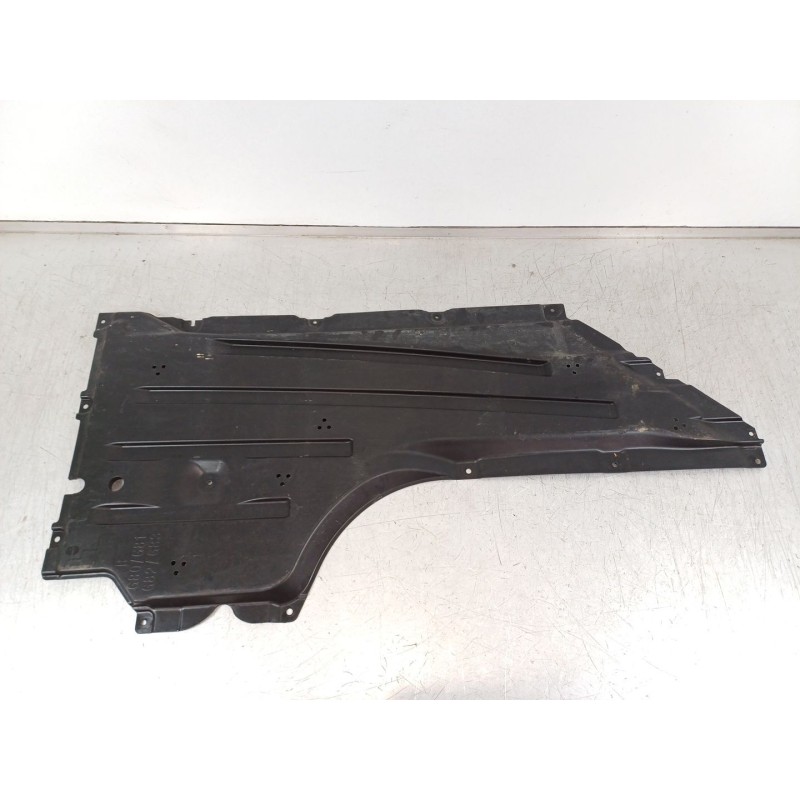 Recambio de cubrecarter para bmw 4 coupé (g22, g82) m4 competition m xdrive referencia OEM IAM 8074618 51164310 51758074618