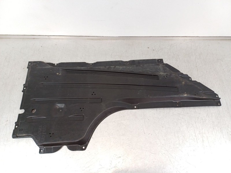 Recambio de cubrecarter para bmw 4 coupé (g22, g82) m4 competition m xdrive referencia OEM IAM 8074618 51164310 51758074618