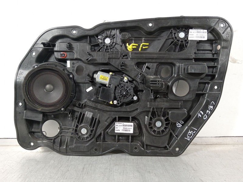 Recambio de elevalunas delantero derecho para kia cee´d (jd) 1.4 cvvt referencia OEM IAM 82480A2110  