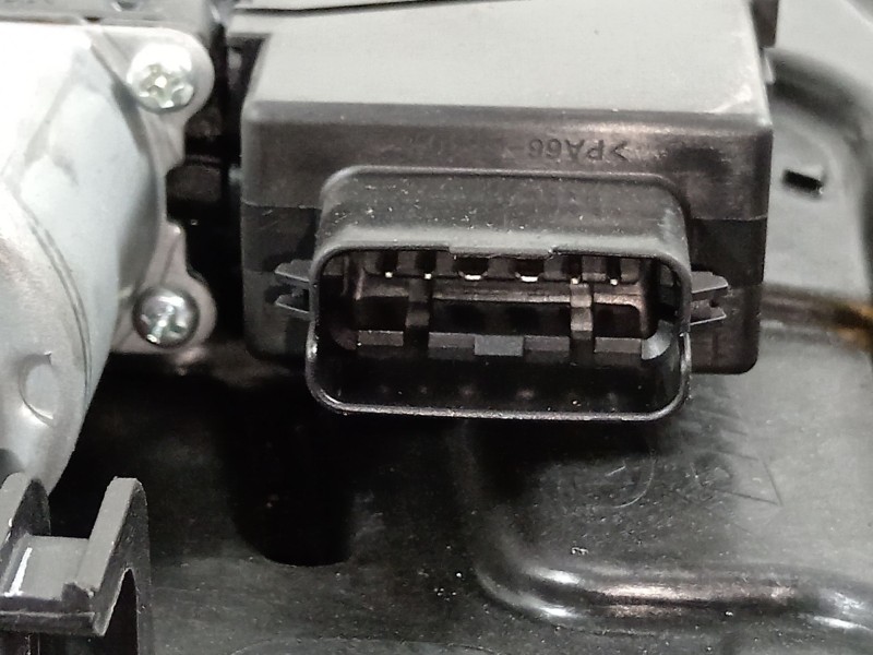 Recambio de elevalunas delantero derecho para kia cee´d (jd) 1.4 cvvt referencia OEM IAM 82480A2110  