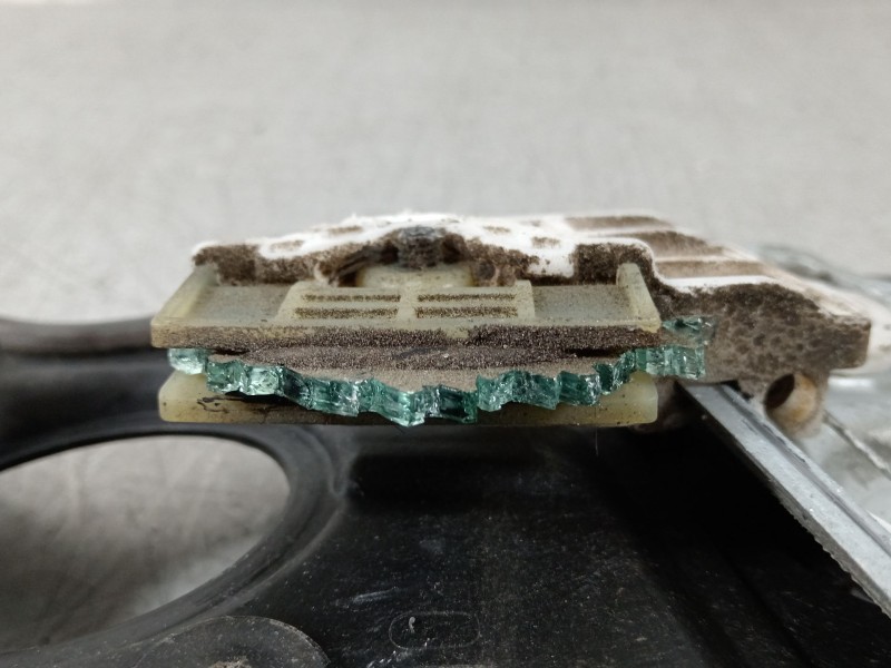 Recambio de elevalunas delantero derecho para kia cee´d (jd) 1.4 cvvt referencia OEM IAM 82480A2110  