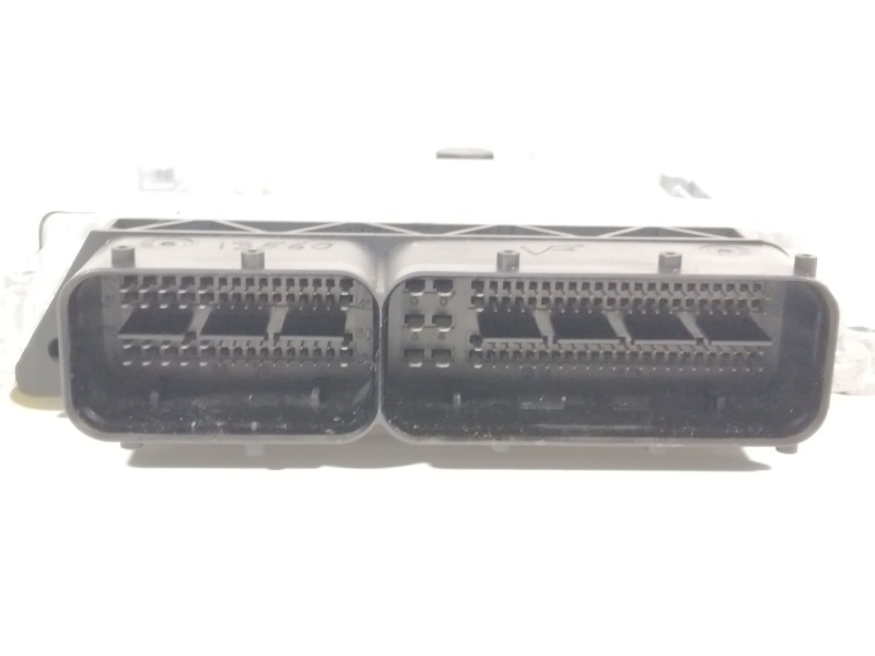 Recambio de centralita motor uce para kia sportage ii (je_, km_) 2.0 crdi 4wd referencia OEM IAM 9311427346 3911727346 028101422