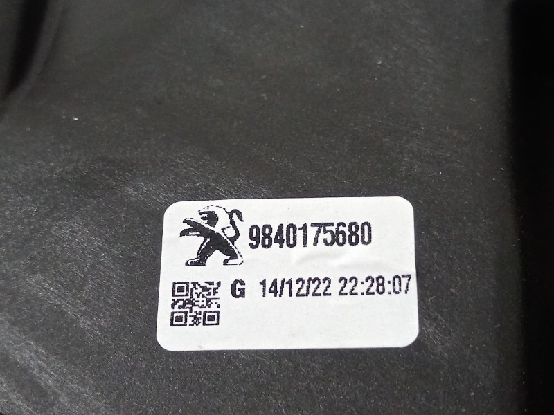 Recambio de elevalunas delantero izquierdo para toyota proace city referencia OEM IAM 9840175680  