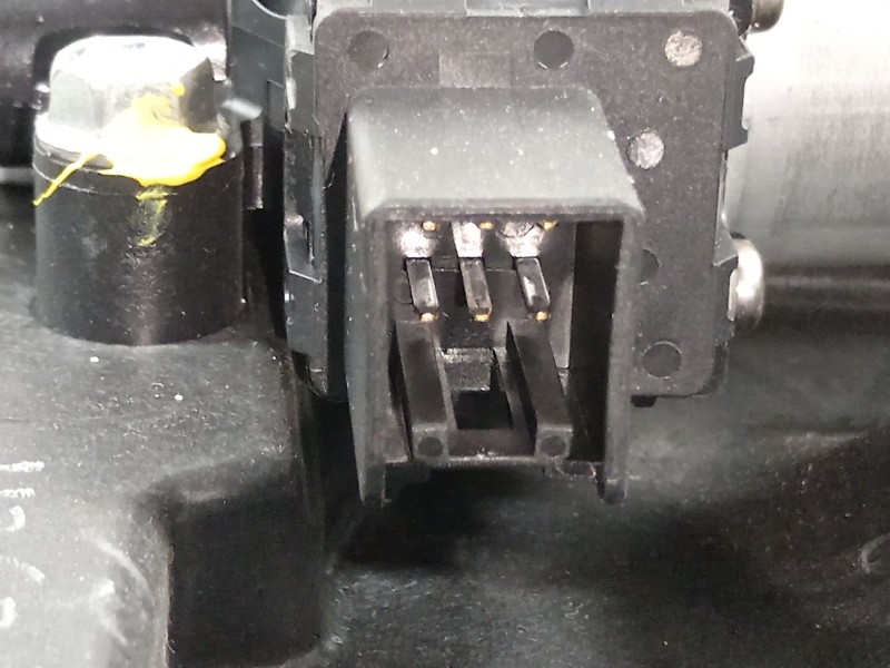 Recambio de elevalunas delantero izquierdo para mazda cx-3 luxury referencia OEM IAM D09L5997X  