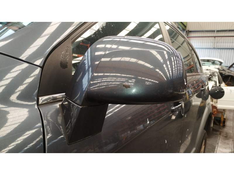 RETROVISOR IZQUIERDO 