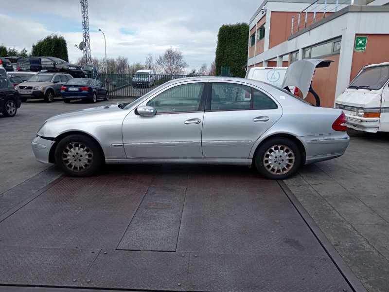 mercedes-benz clase e (w211) del año 2003