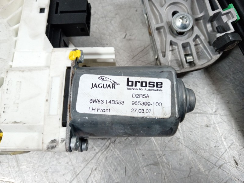 Recambio de elevalunas delantero izquierdo para jaguar xk coupé/convertible 4.2 v8 32v cat referencia OEM IAM 6W8323201  