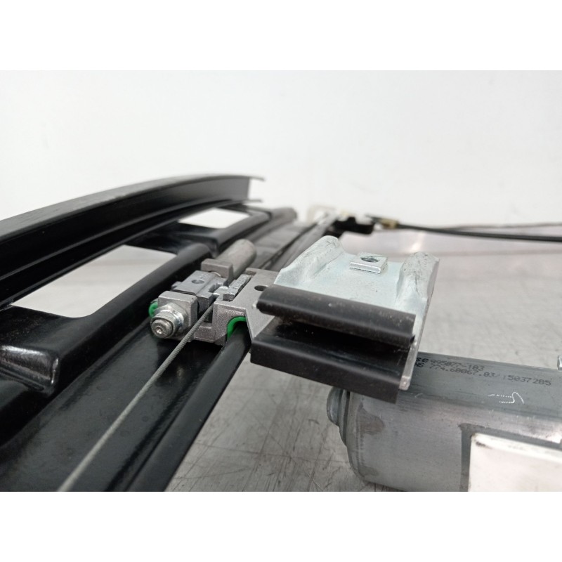 Recambio de elevalunas delantero derecho para jaguar xk coupé/convertible 4.2 v8 32v cat referencia OEM IAM 6W8323200  