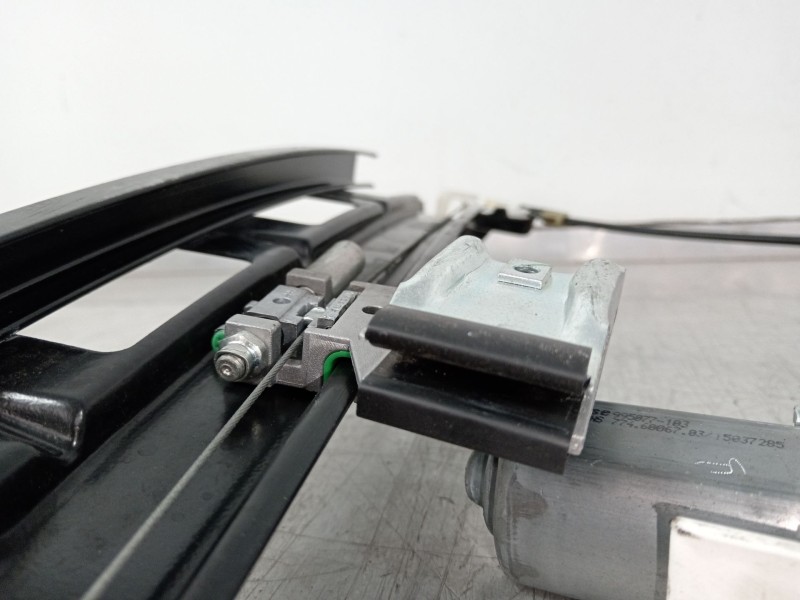 Recambio de elevalunas delantero derecho para jaguar xk coupé/convertible 4.2 v8 32v cat referencia OEM IAM 6W8323200  