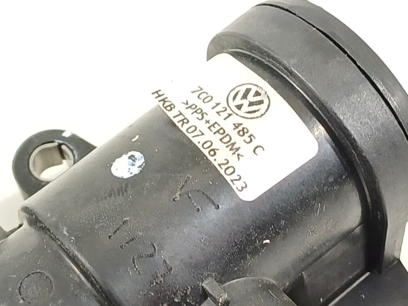 Recambio de tubo para volkswagen crafter kasten (sy) furgón 35 bl ta fwd referencia OEM IAM 7C0121485C  