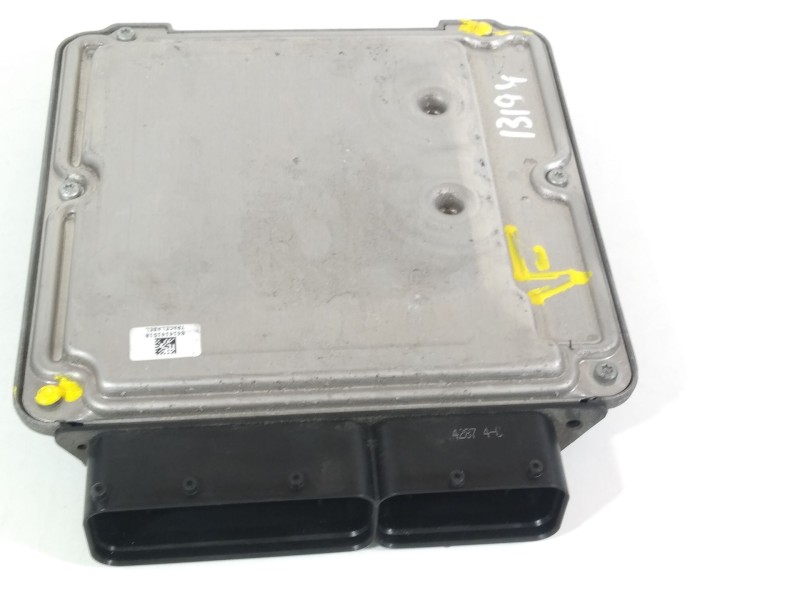 Recambio de centralita motor uce para dodge caliber s referencia OEM IAM 05187449AC  0281013693