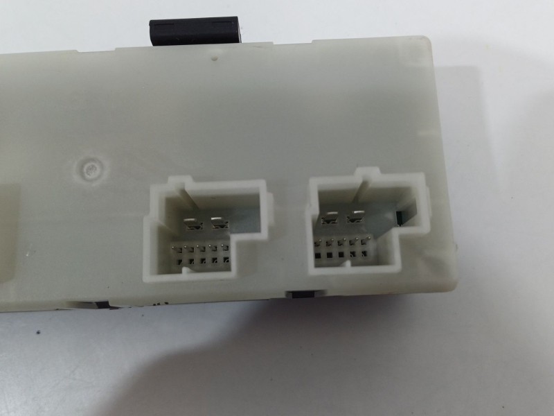 Recambio de modulo electronico para bmw 4 coupé (g22, g82) m4 competition m xdrive referencia OEM IAM 61355A19DB2  