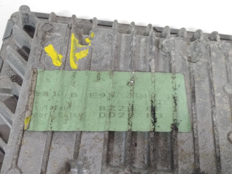 Recambio de centralita motor uce para renault megane iii coupé-cabrio dynamique referencia OEM IAM 237100822R S180067140A SID305