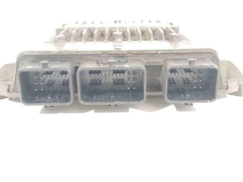 Recambio de centralita motor uce para peugeot 1007 dolce referencia OEM IAM 9655939780 5WS40171CT 9648624280