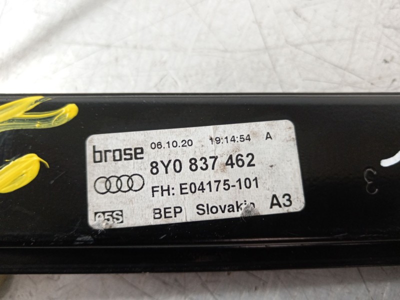 Recambio de elevalunas delantero derecho para audi a3 sportback (8y) gy referencia OEM IAM 8Y0837462  