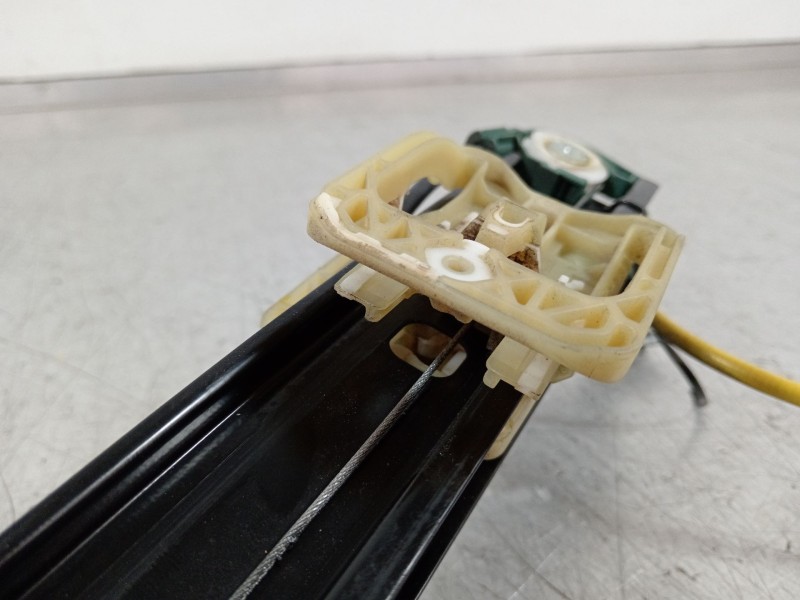 Recambio de elevalunas delantero derecho para audi a3 sportback (8y) gy referencia OEM IAM 8Y0837462  