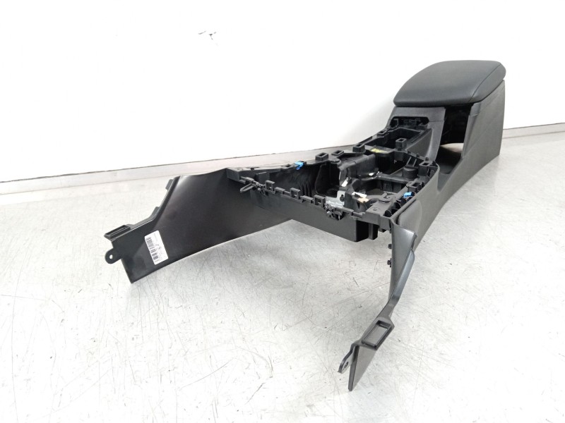Recambio de apoyabrazos central para bmw 1 (f21) 116 i referencia OEM IAM 584507  