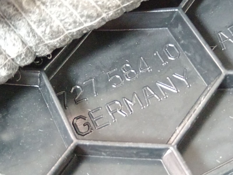 Recambio de guantera para bmw 1 (f21) 116 i referencia OEM IAM 72758410  