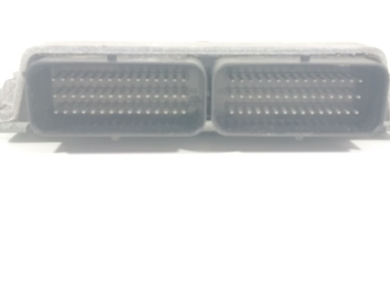 Recambio de centralita motor uce para dacia logan ambiance referencia OEM IAM 8200483732 S110140011 8200326380